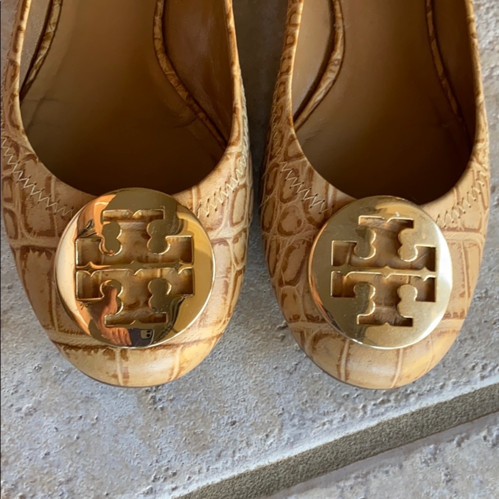 Authentic Tory Burch flats - Picture 3 of 13